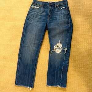 Madewell High-Rise Distressed Straight Jeans in Dark Blue